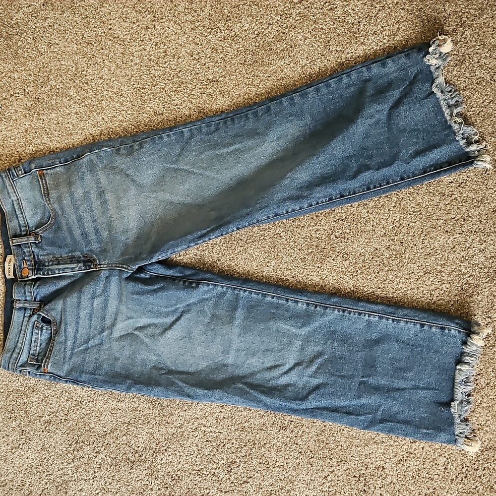 Women's Blue Frayed Hem Jeans